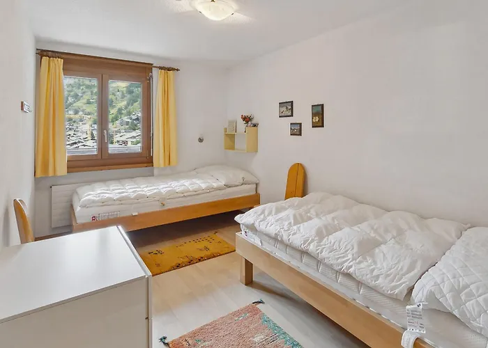 Mountain Whisper-4 Pers.